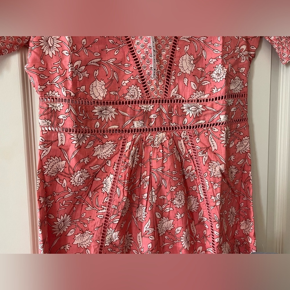 Maisie Elegant Coral Floral Dress with Crochet Trim Side Zipper Various Sizes - Picture 10 of 14